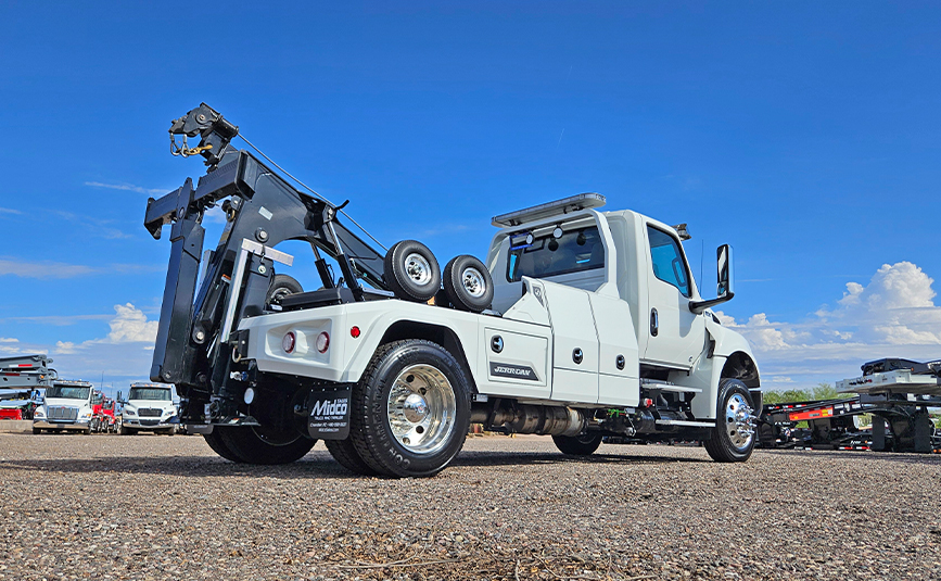 Professional wrecker tow truck